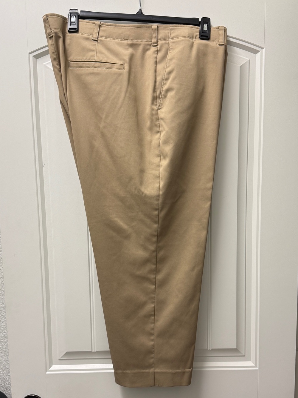PGA Tour Classic Fit Active Waist Performance Stretch Khaki Tan Pants Mens 44x30